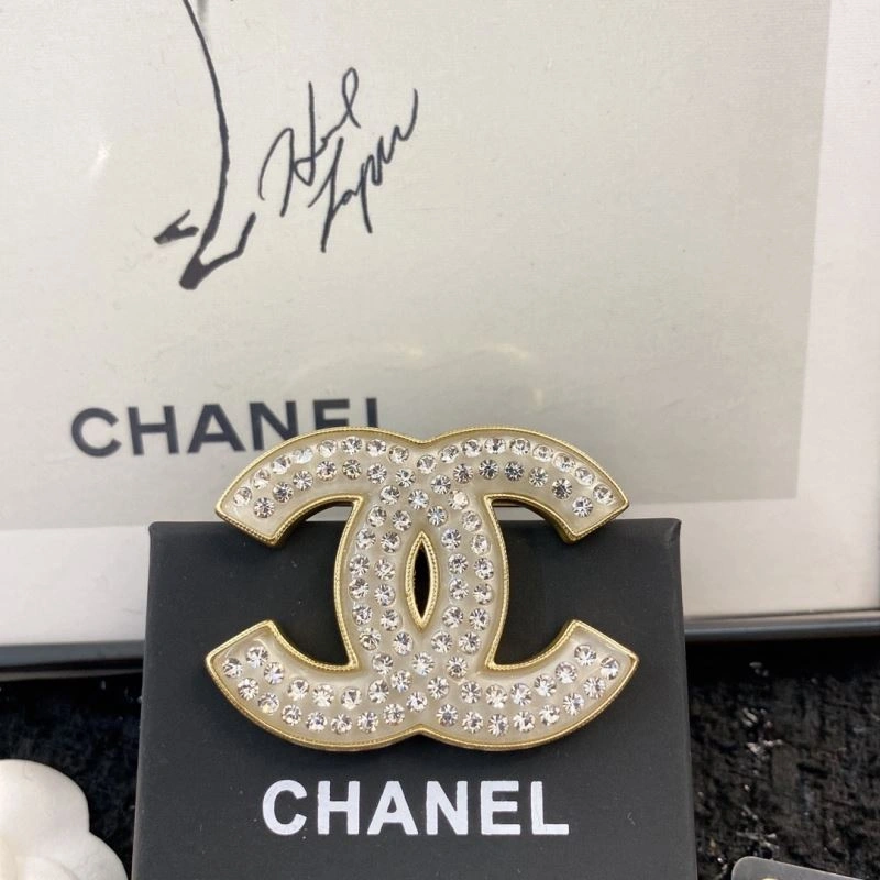 Chanel Brooches Stylish 229218