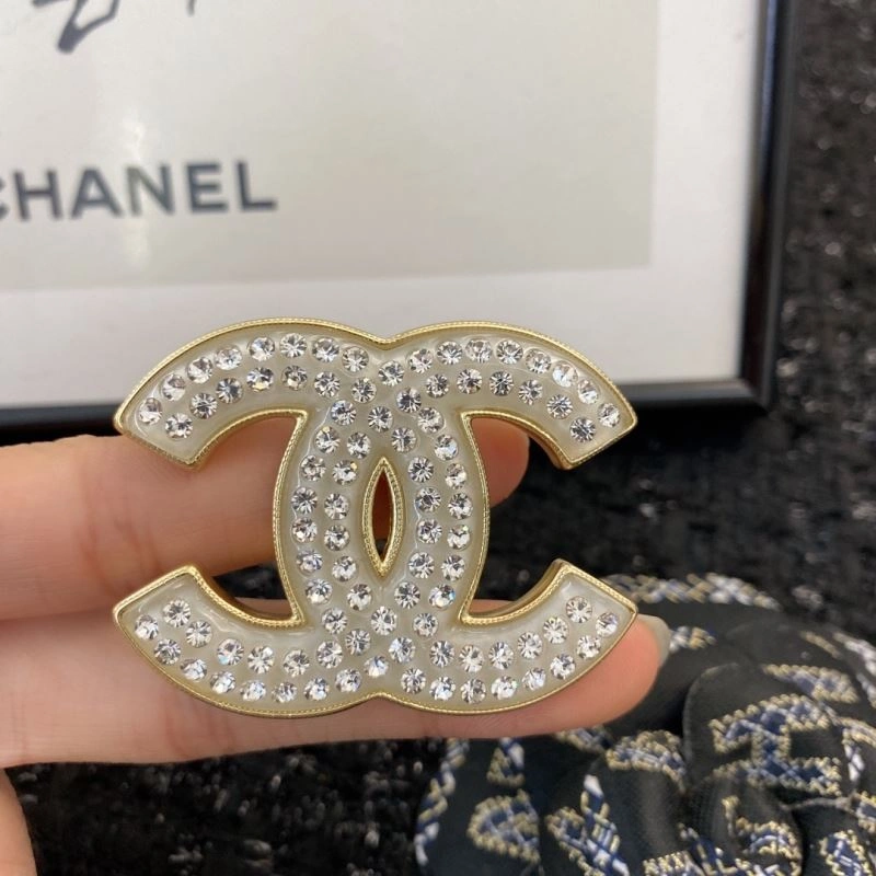 Chanel Brooches Stylish 229218