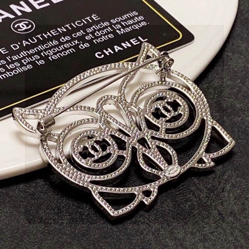 Chanel Brooches MultiPurpose 229216
