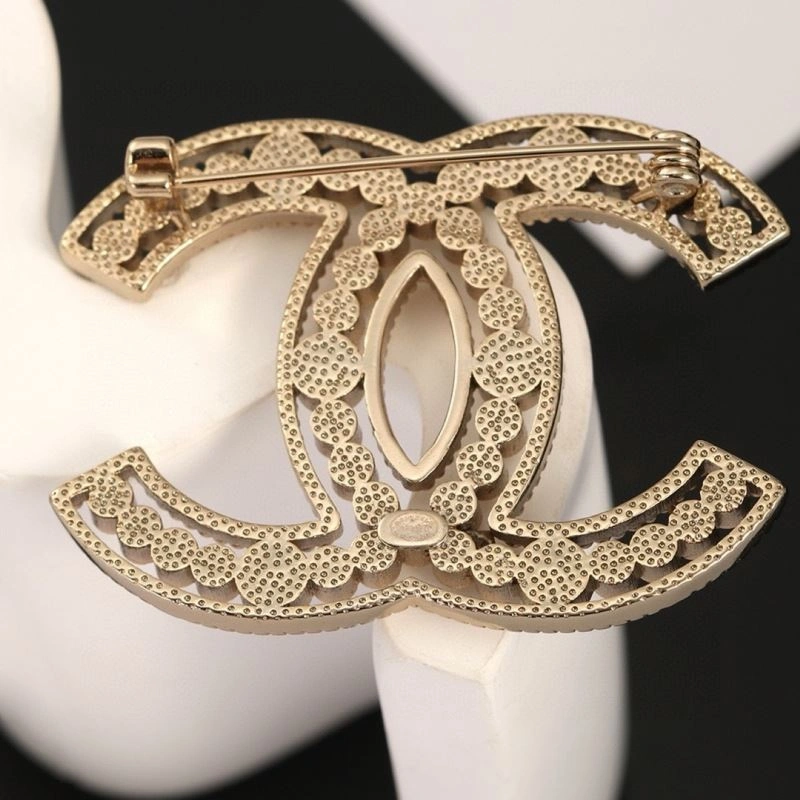 Chanel Brooches Comfortable 229298