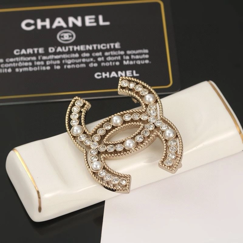 Chanel Brooches Comfortable 229298