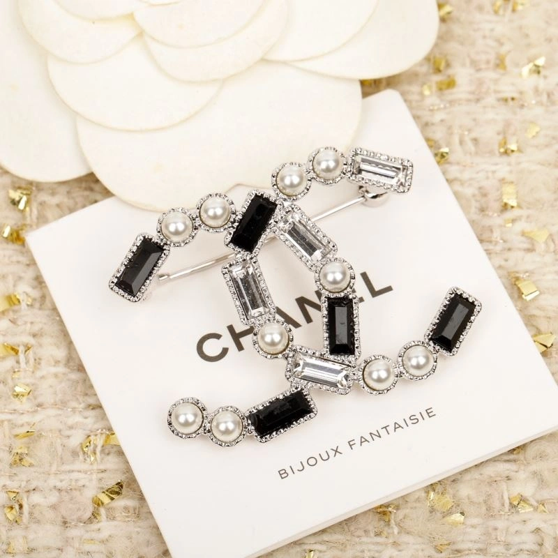 Chanel Brooches Vibrant 229280