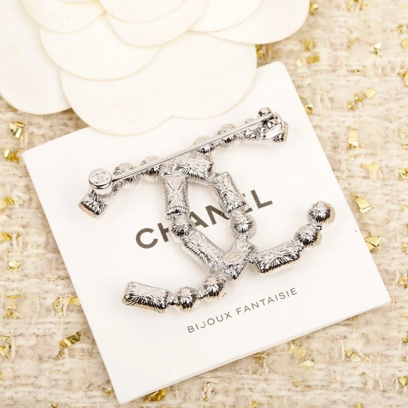 Chanel Brooches Vibrant 229280