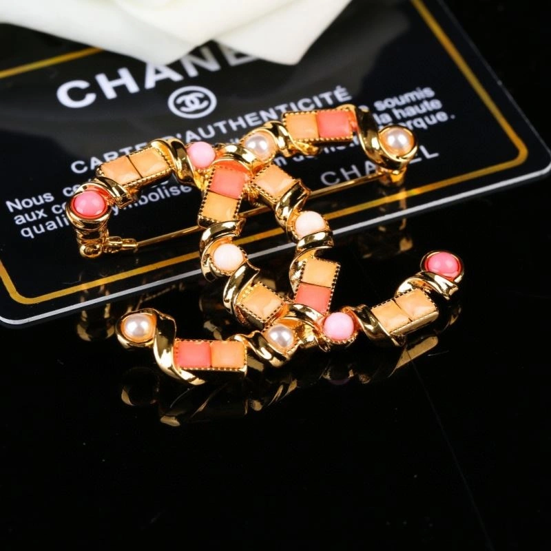 Efficient Chanel Brooches 229213