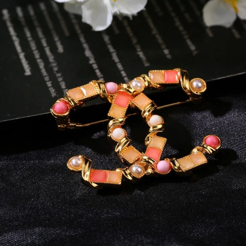 Efficient Chanel Brooches 229213