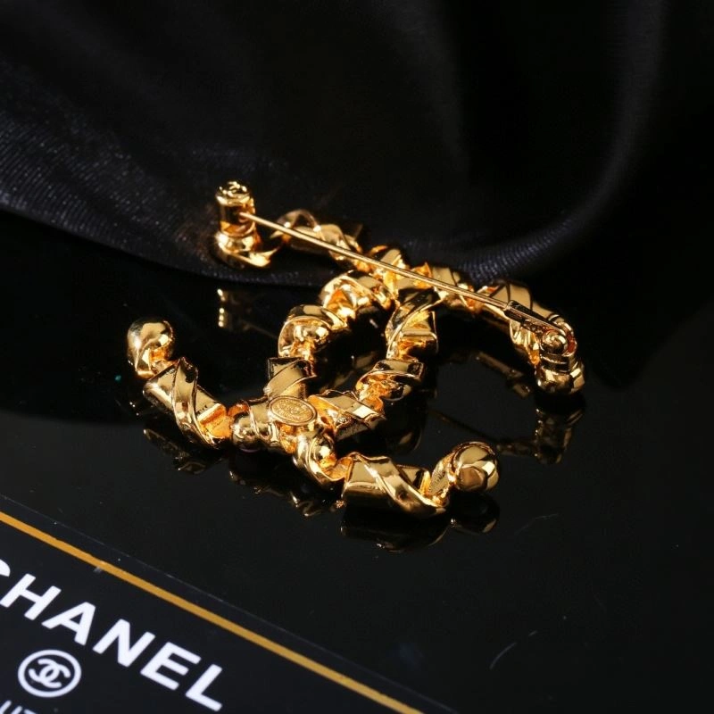 Efficient Chanel Brooches 229213