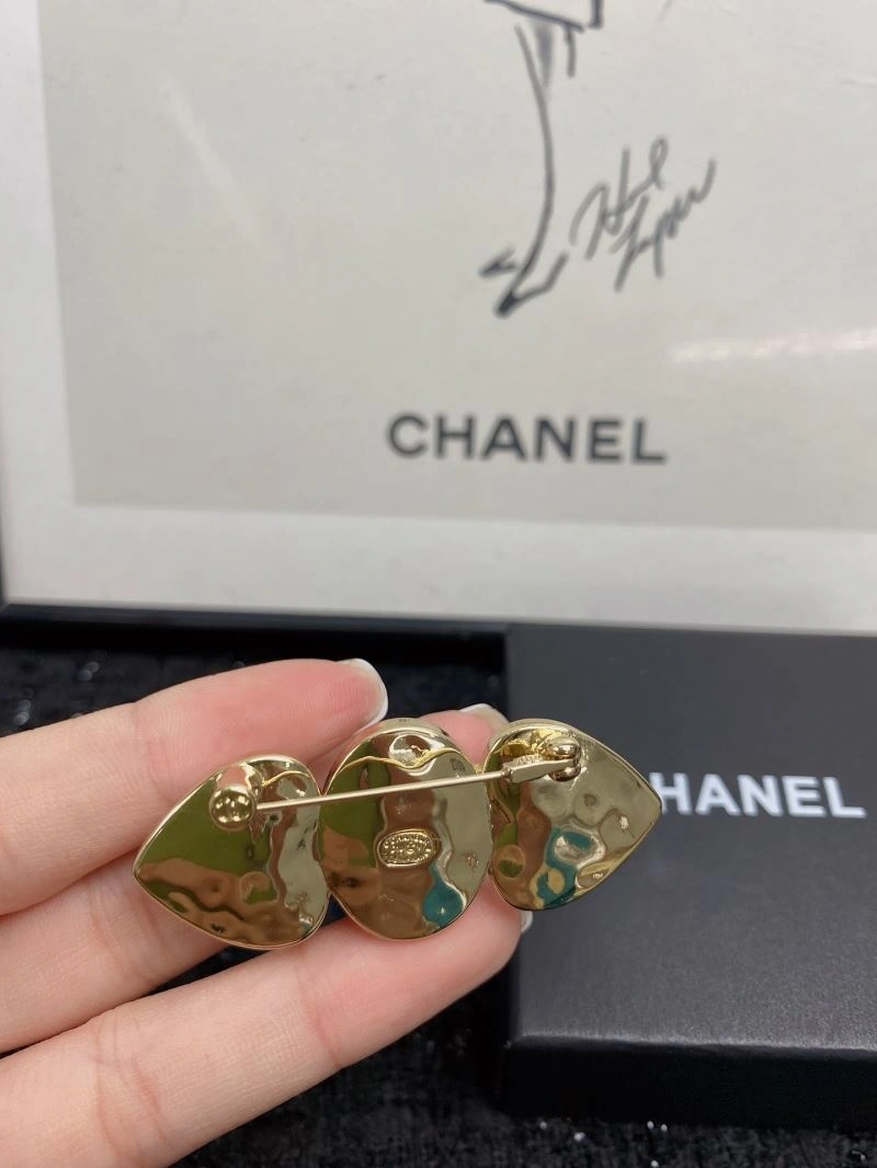 Chanel Brooches Resilient 229222