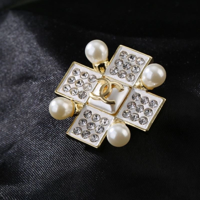 Chanel Brooches Sustainable 229197