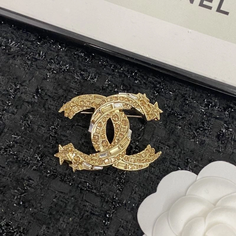 WaterResistant Chanel Brooches 229270