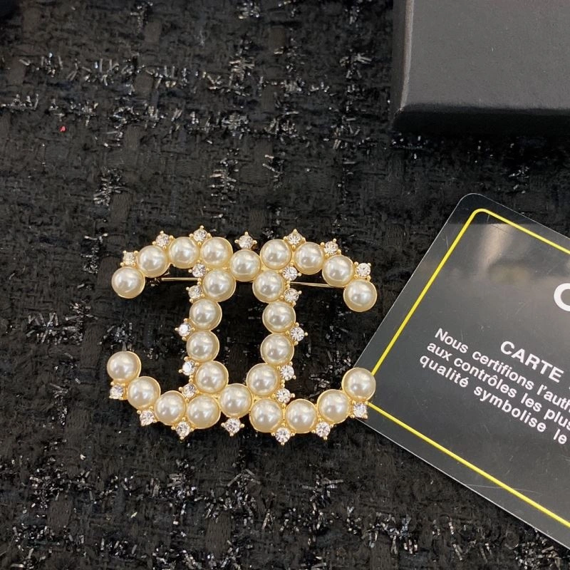 Chanel Brooches DailyWear 229375