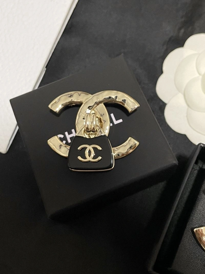 Chanel Brooches Neat 229230