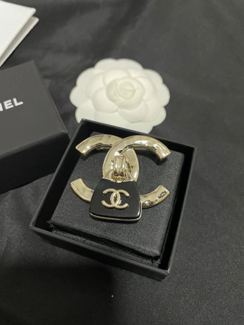 Chanel Brooches Neat 229230