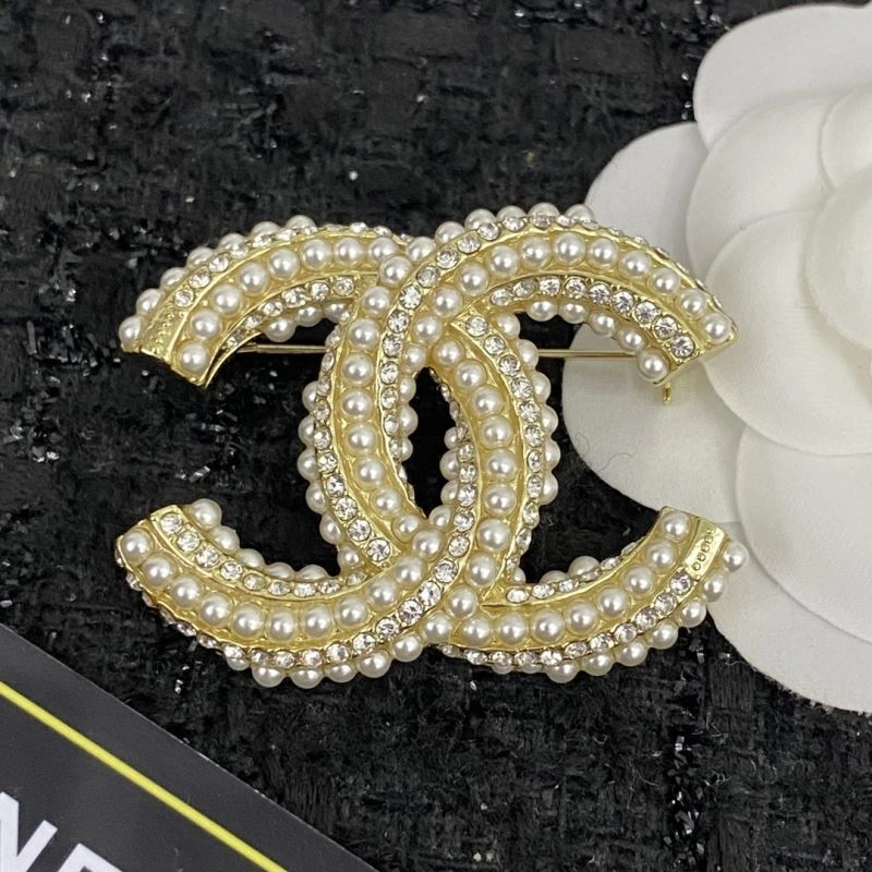 Chanel Brooches Trendsetting 229215