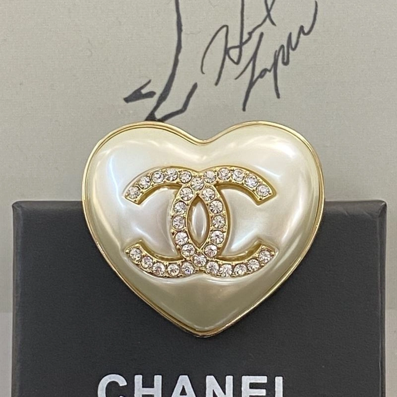 Chanel Brooches Bold 229194
