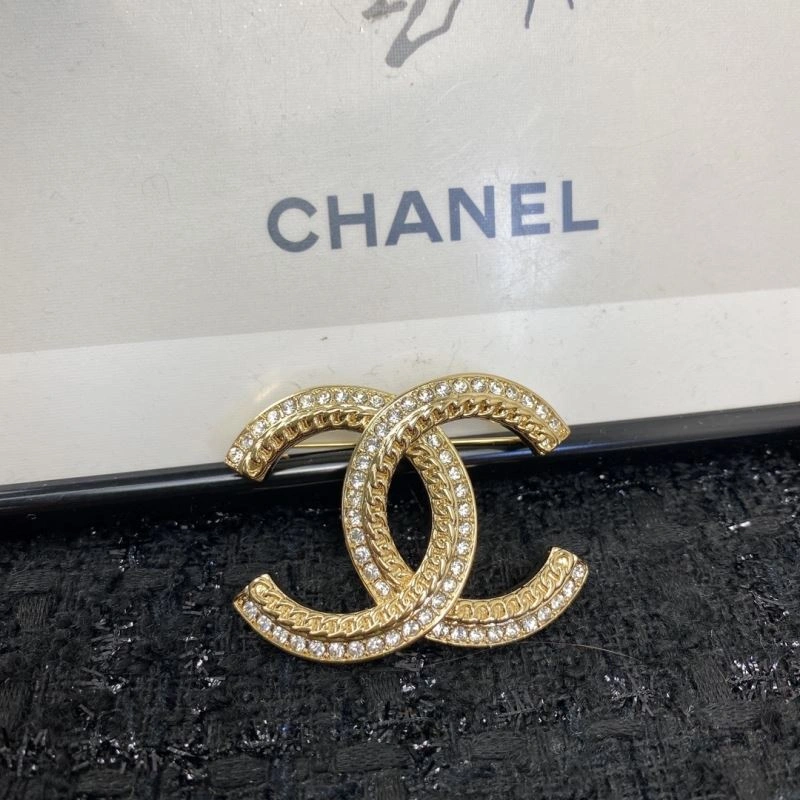 Chanel Brooches Attractive 229243