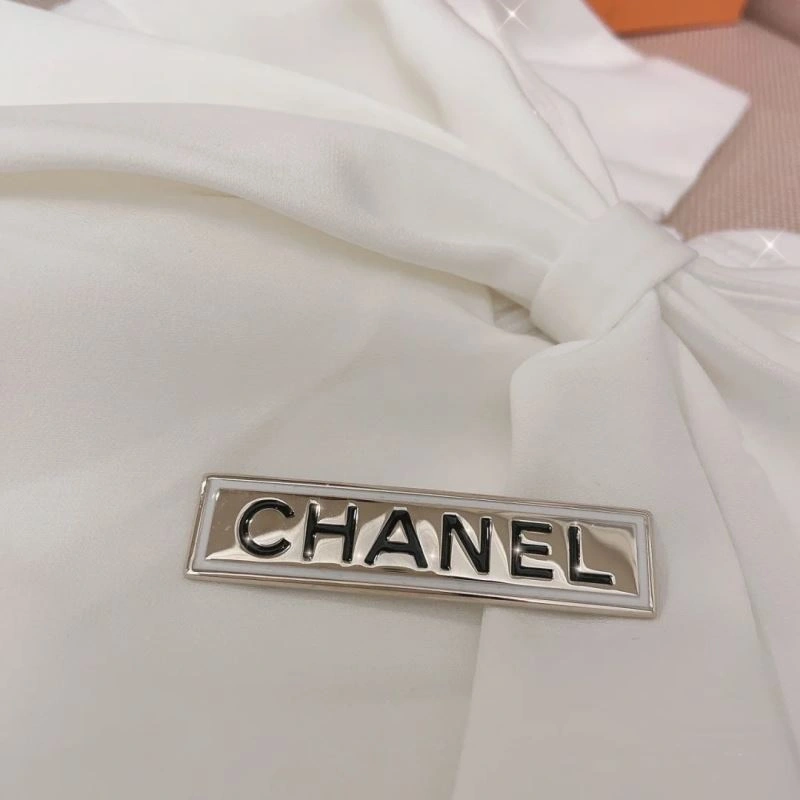 Chanel Brooches WaterResistant 229212