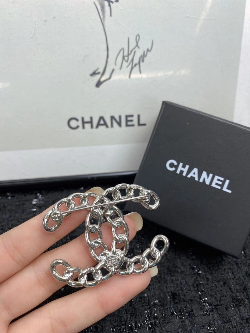 Chanel Brooches Sporty 229263