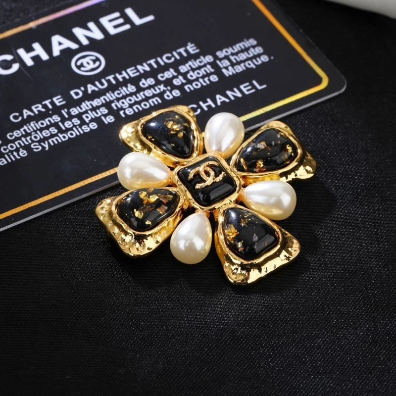 Chanel Brooches HighQuality 229209