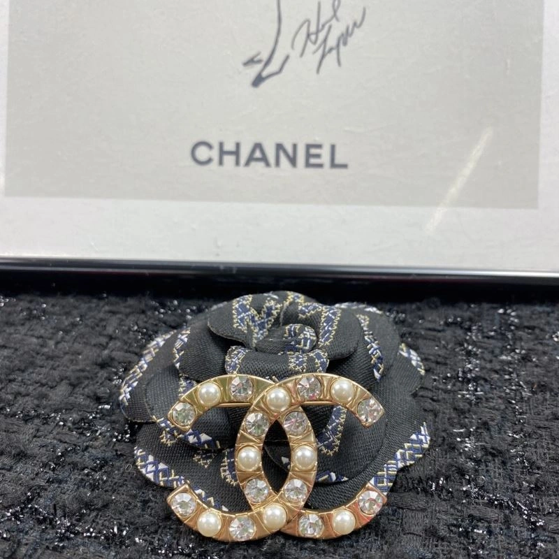Stretchable Chanel Brooches 229207