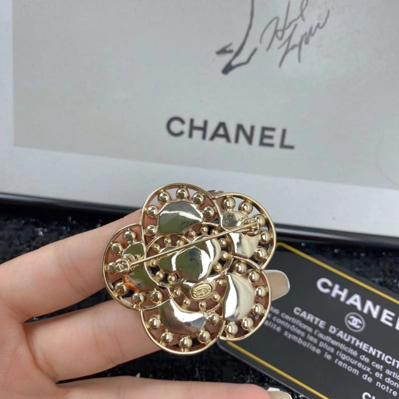 Chanel Brooches Reliable 229282