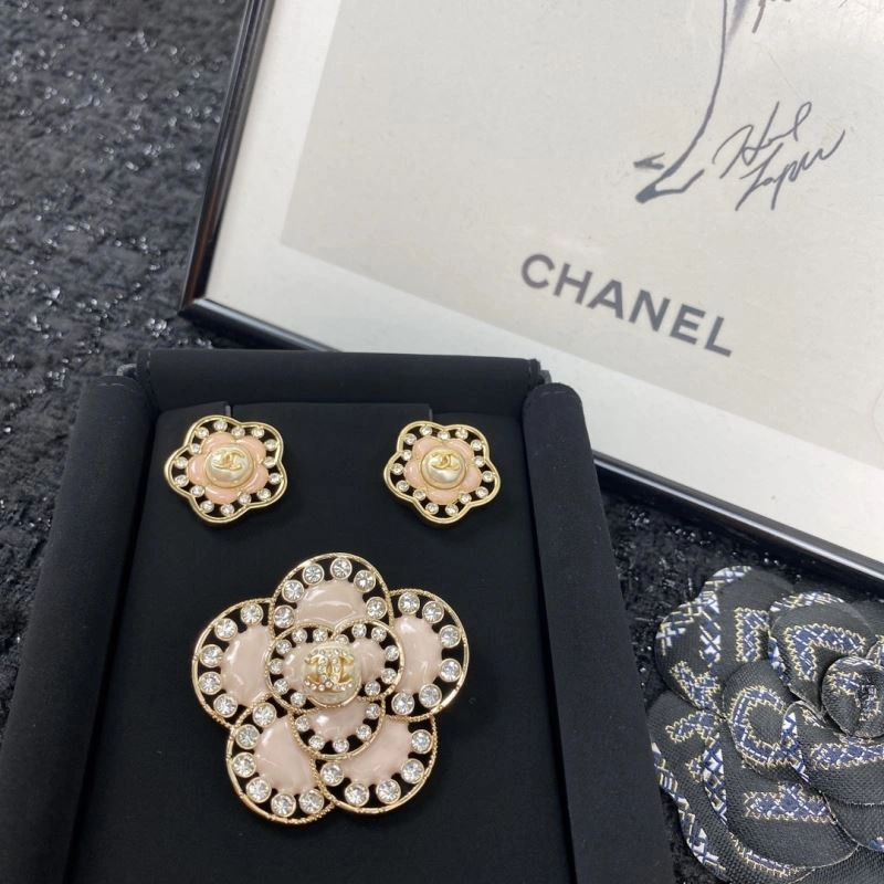 Chanel Brooches Reliable 229282
