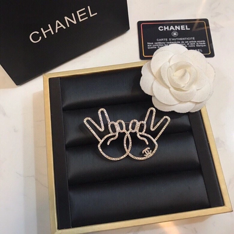 Chanel Brooches Reliable 229341