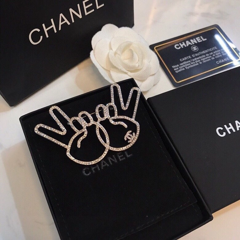 Chanel Brooches Reliable 229341