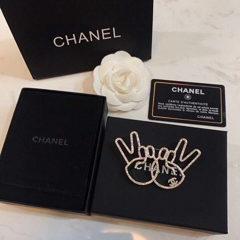 Chanel Brooches Reliable 229341