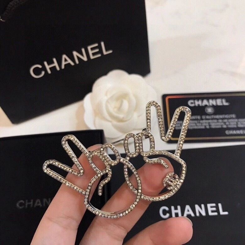 Chanel Brooches Reliable 229341
