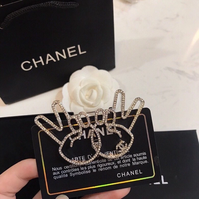 Chanel Brooches Reliable 229341
