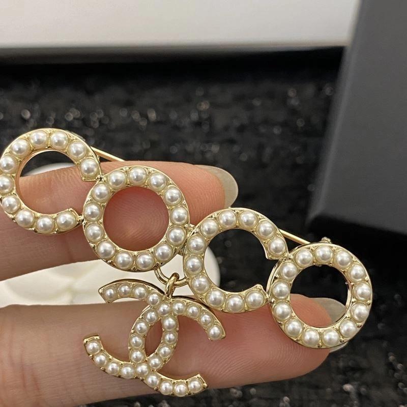 Chanel Brooches SportInspired 229275