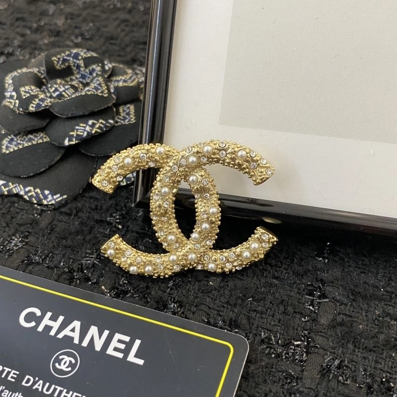 Chanel Brooches Vibrant 229184