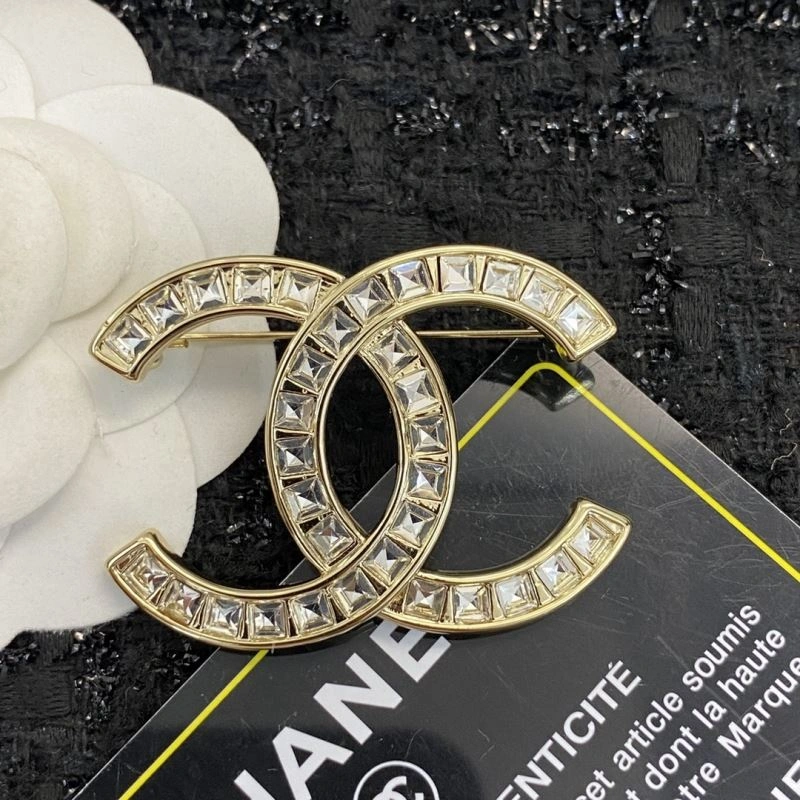 Chanel Brooches EasyMatch 229183