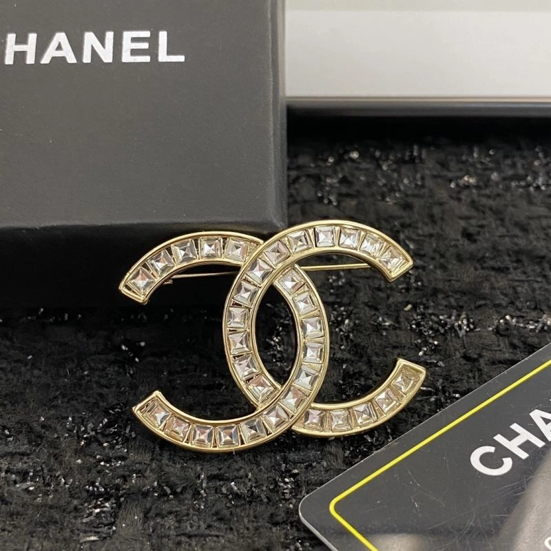 Chanel Brooches EasyMatch 229183