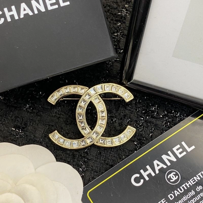 Chanel Brooches EasyMatch 229183