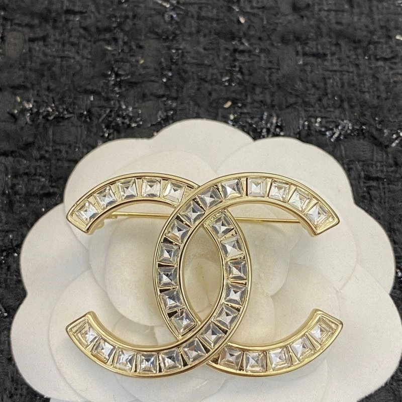 Chanel Brooches EasyMatch 229183