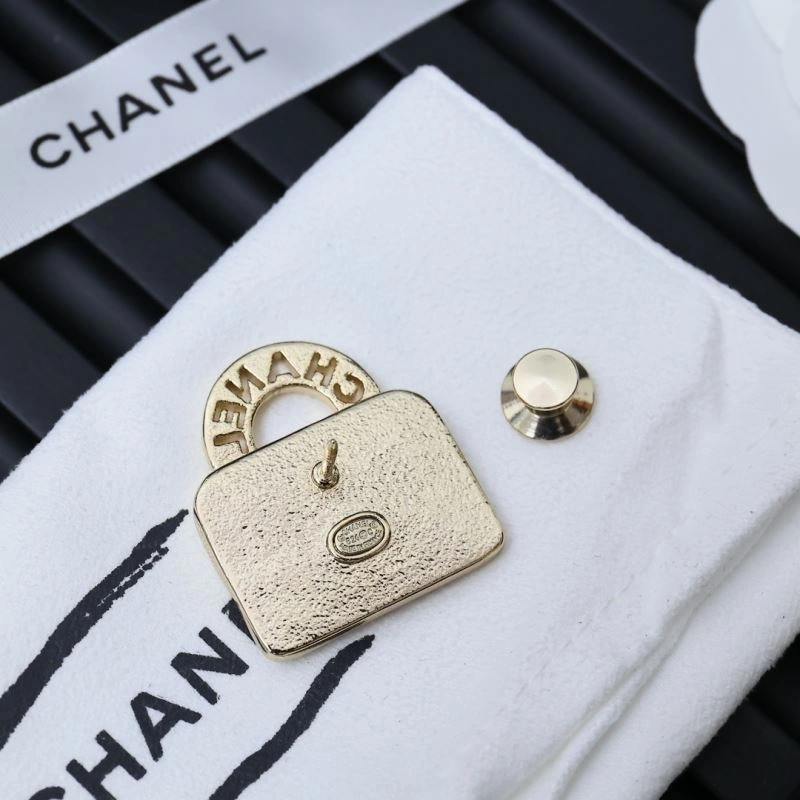 Chanel Brooches Neat 229219