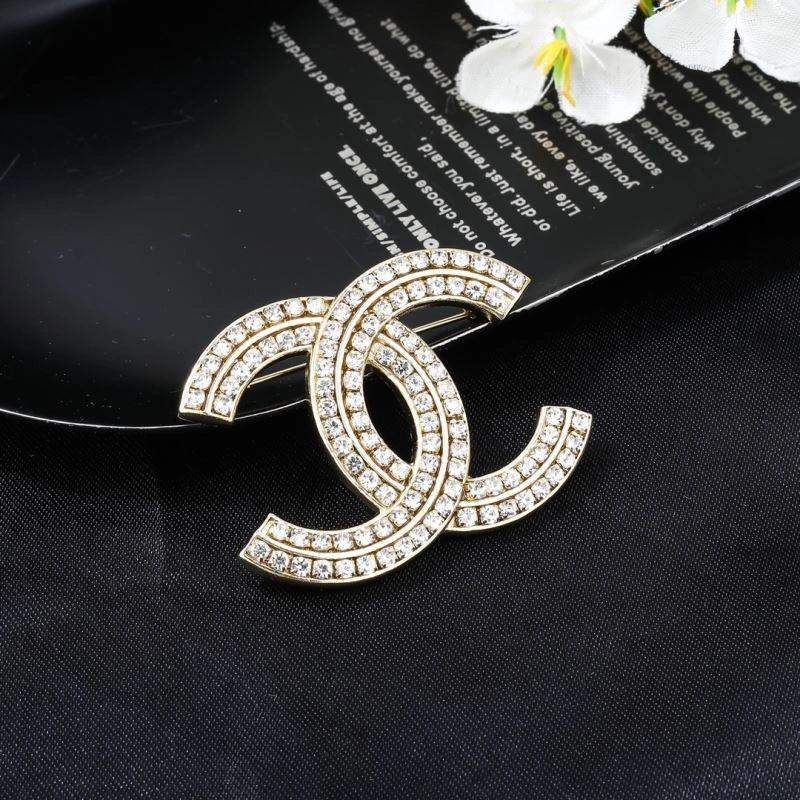 Chic Chanel Brooches 229203