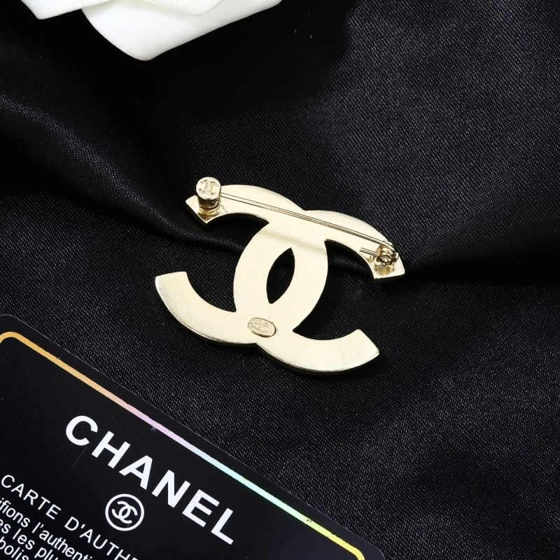 Chic Chanel Brooches 229203