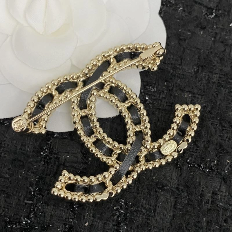 Chanel Brooches Refined 229228