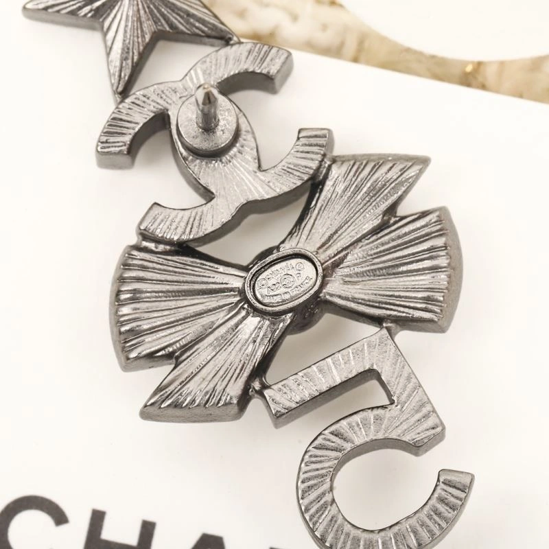 Chanel Brooches Lightweight 229180