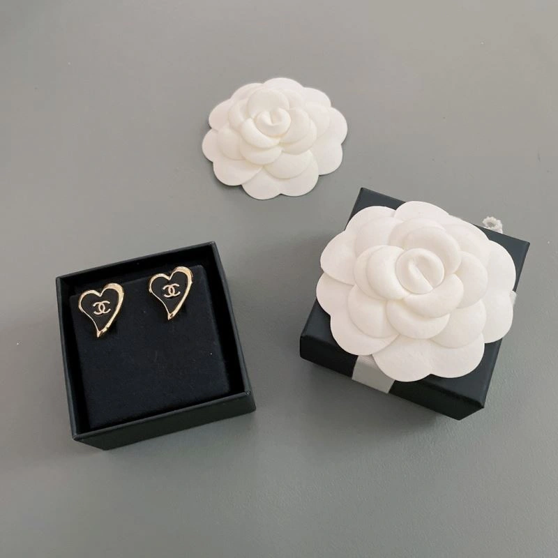 Chanel Brooches SmoothTexture 229166