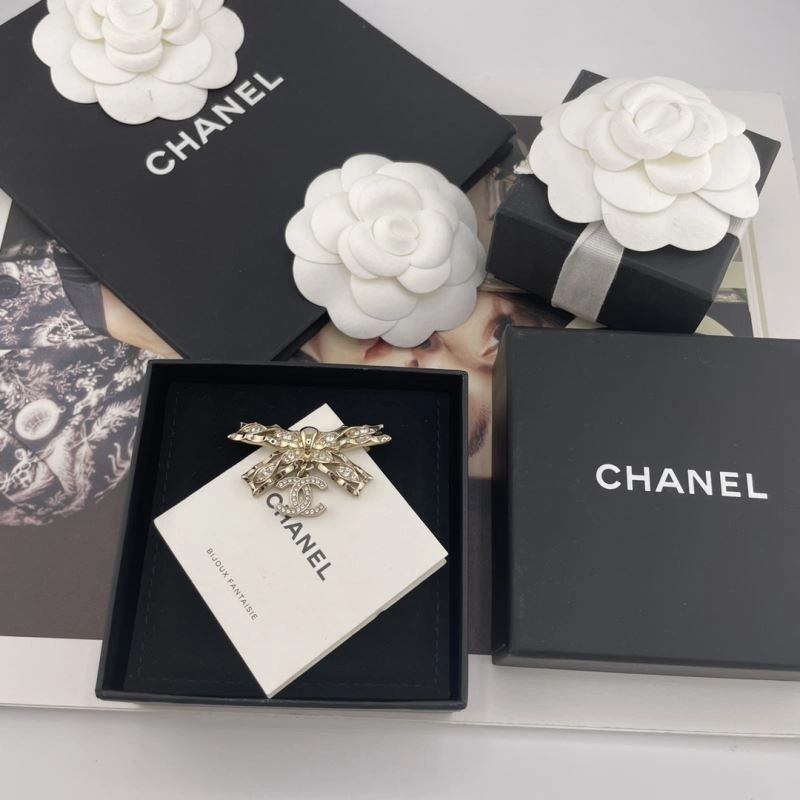 Upgraded Chanel Brooches 229164