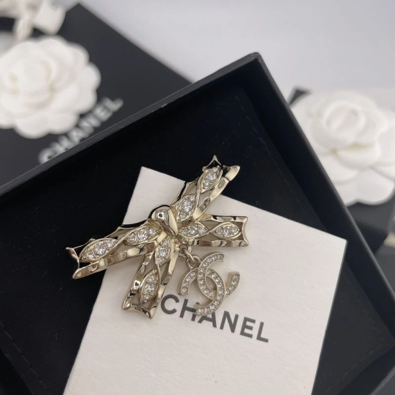 Upgraded Chanel Brooches 229164