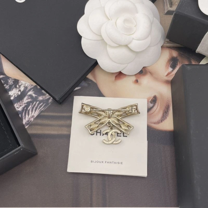 Upgraded Chanel Brooches 229164