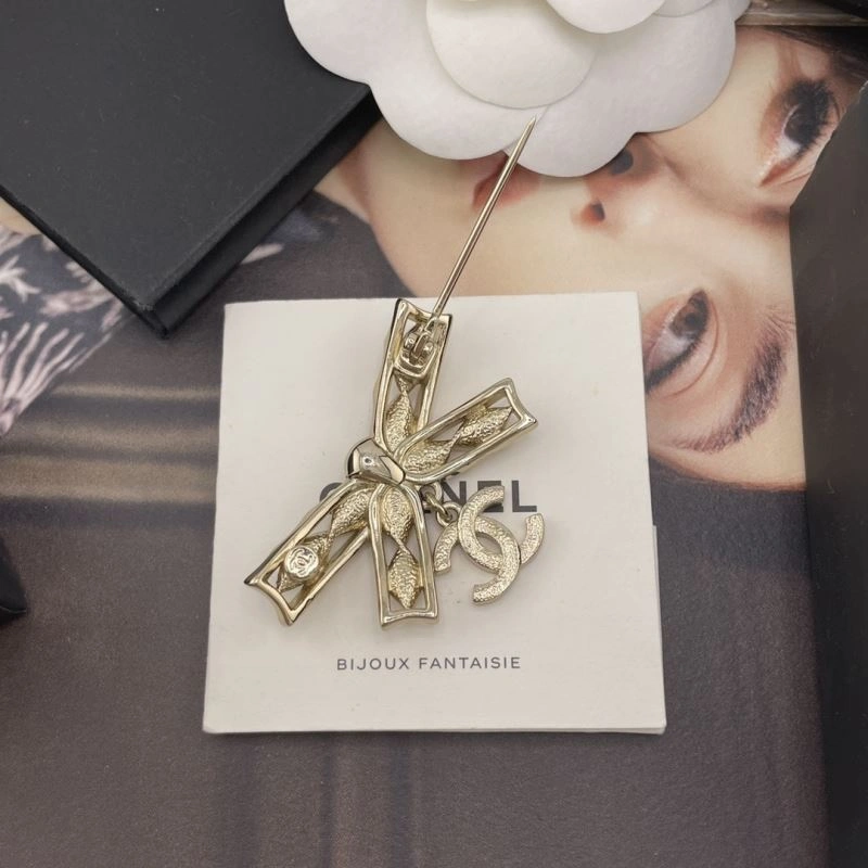 Upgraded Chanel Brooches 229164
