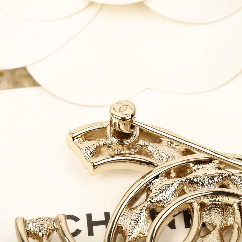 Chanel Brooches Versatile 229200