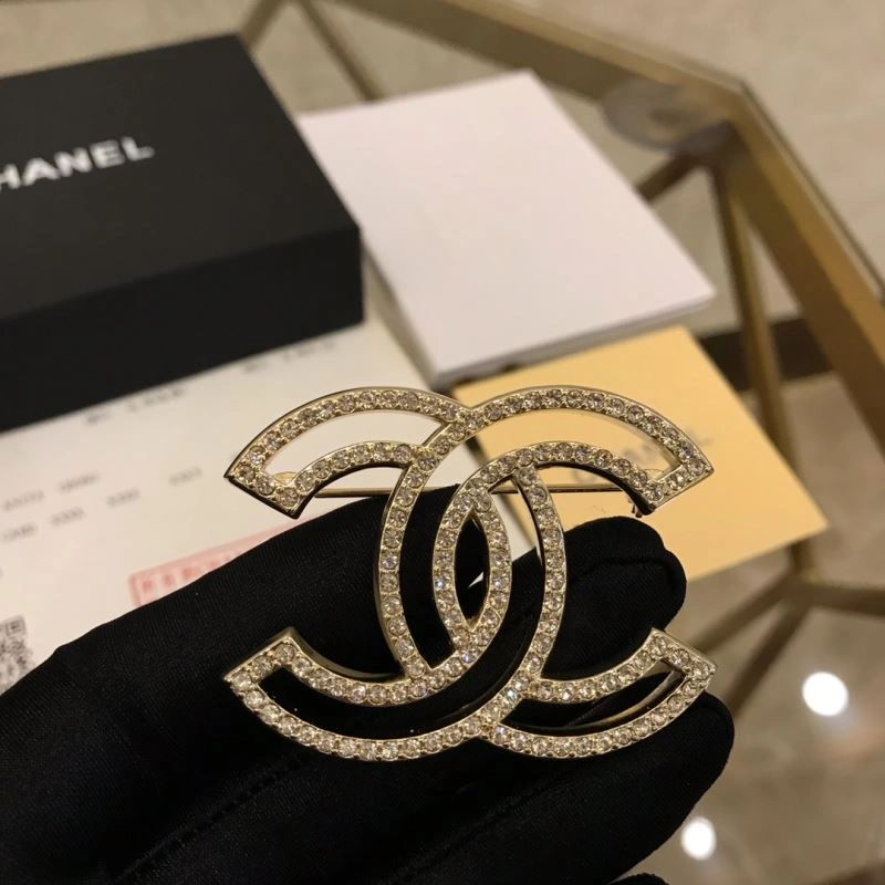 Chanel Brooches UrbanStyle 229160