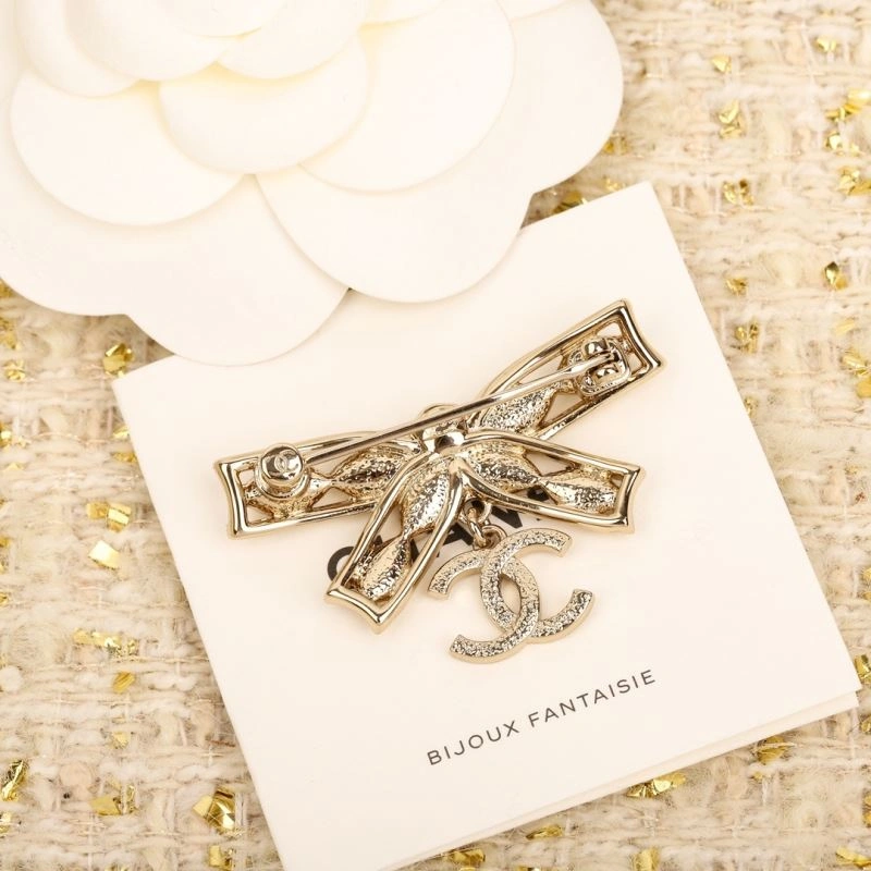 Chanel Brooches Practical 229163