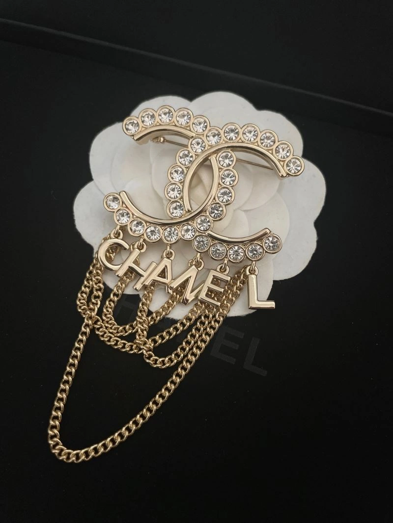 Functional Chanel Brooches 229153